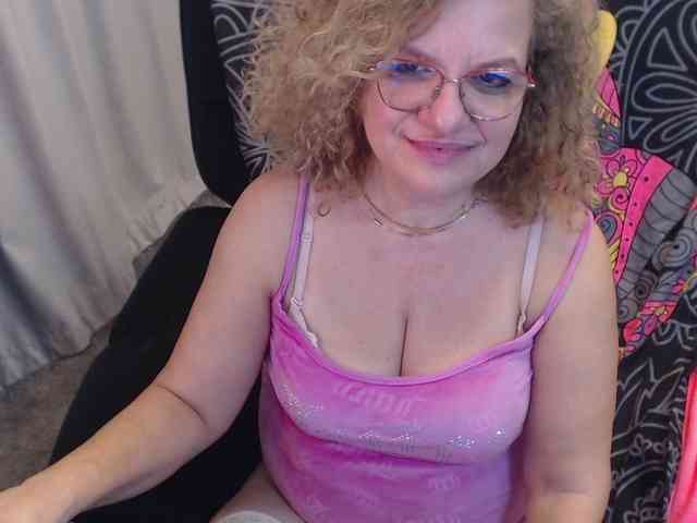 maggiemilff68 webcam