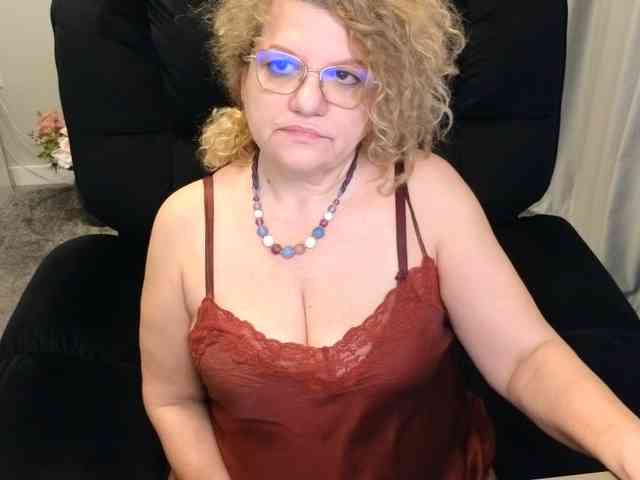 maggiemilff68 webcam