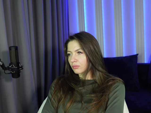 mango99's BongaCams show and profile