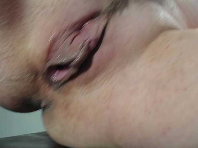 Xollan's BongaCams show and profile