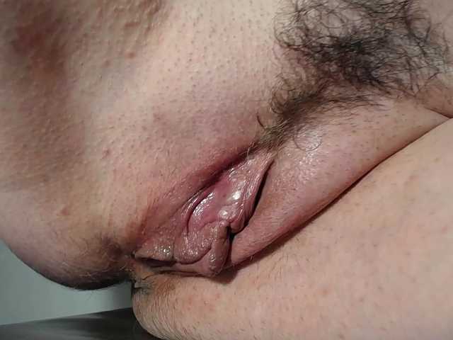 Xollan's BongaCams show and profile