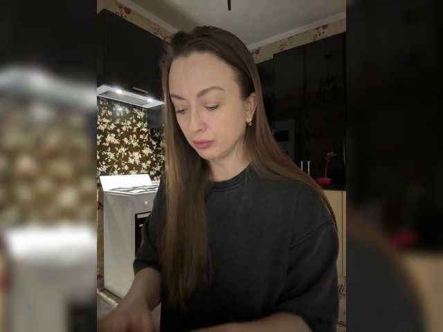 Redfox777's BongaCams show and profile