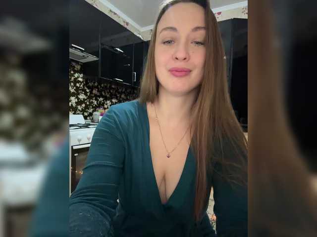 Redfox777's BongaCams show and profile