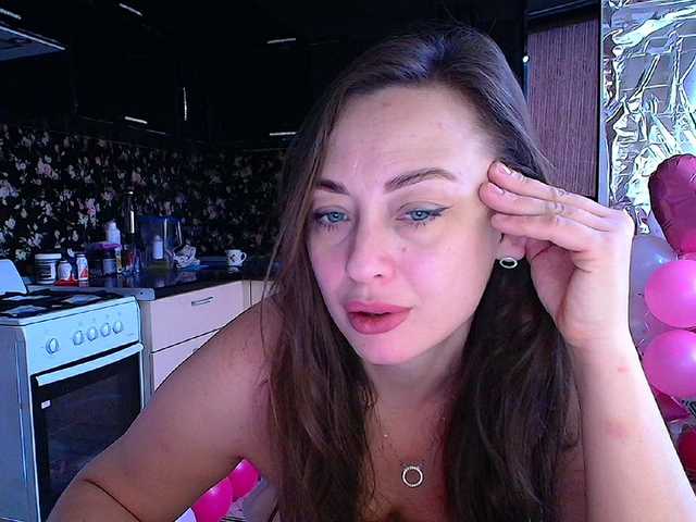 Redfox777's BongaCams show and profile