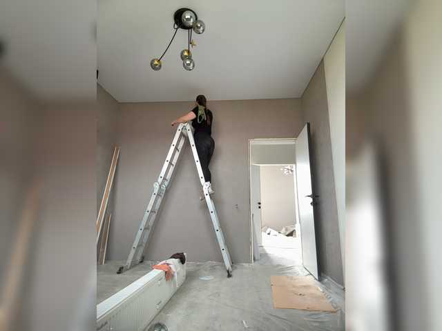 Redfox777's BongaCams show and profile