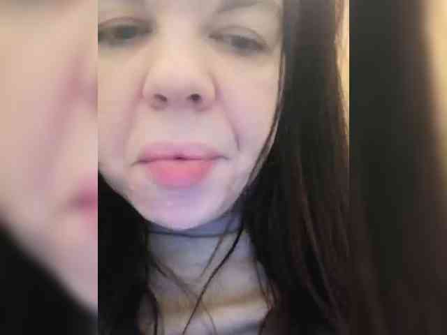 SweetDimond5 Live Webcam on BongaCams