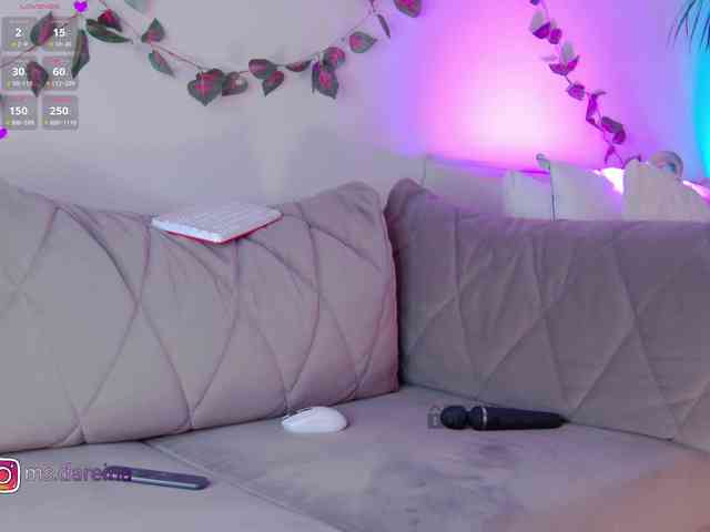 MilaKunis Live Webcam on BongaCams