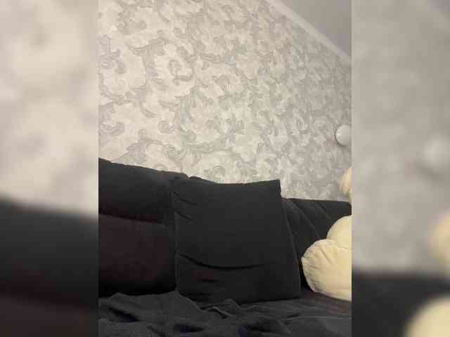 Nicol Live Webcam on BongaCams