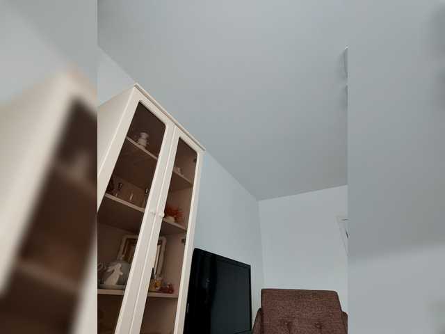 sura97's BongaCams show and profile