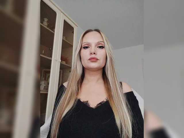 sura97 from BongaCams is Freechat