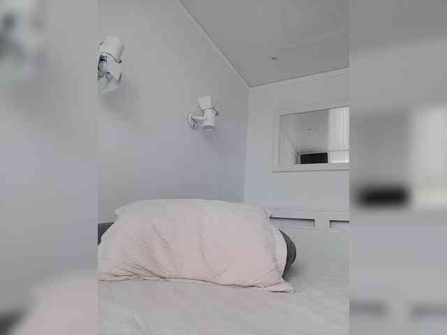 _a_n_a_s_t_a_s_i_a_ webcam