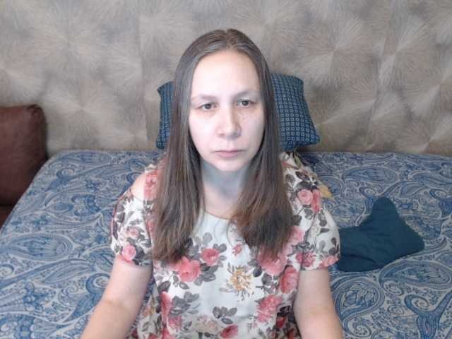 Adorableberry's BongaCams show and profile