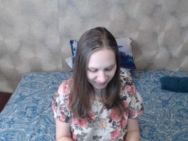 Adorableberry's BongaCams show and profile