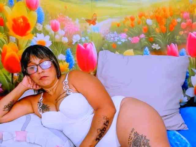 indianroxy indianroxy