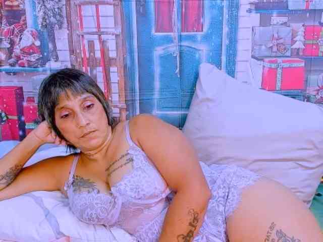 indianroxy indianroxy