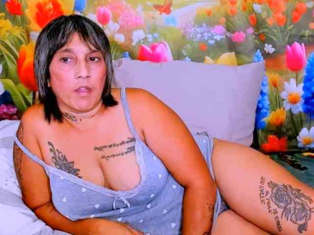 indianroxy indianroxy