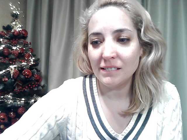 mariska-kiska's BongaCams show and profile