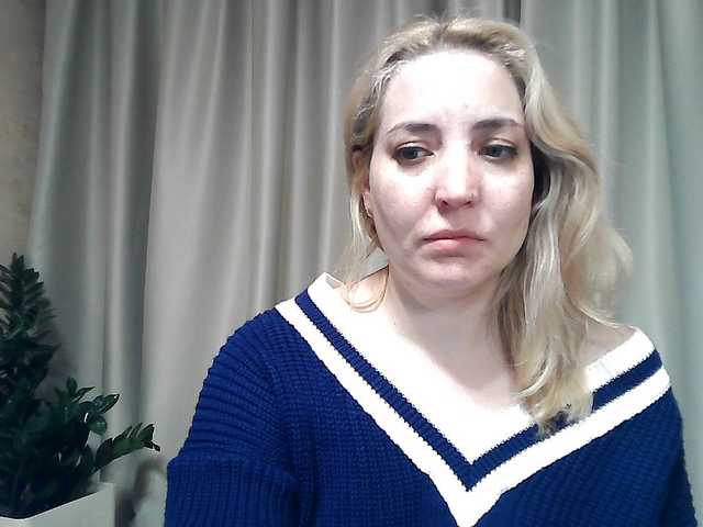 mariska-kiska cam belle