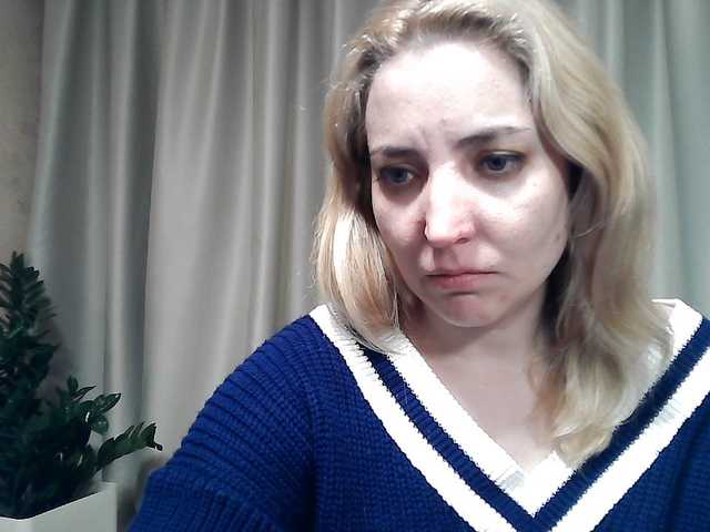 mariska-kiska's BongaCams show and profile