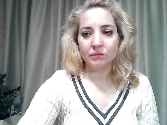 mariska-kiska cam belle