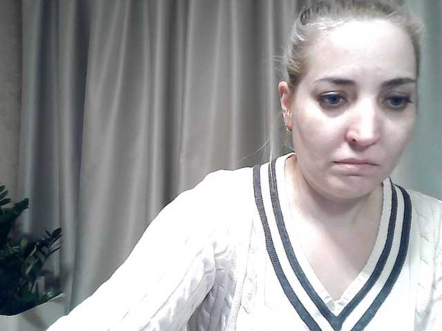 mariska-kiska's BongaCams show and profile