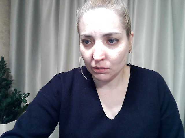 mariska-kiska's BongaCams show and profile