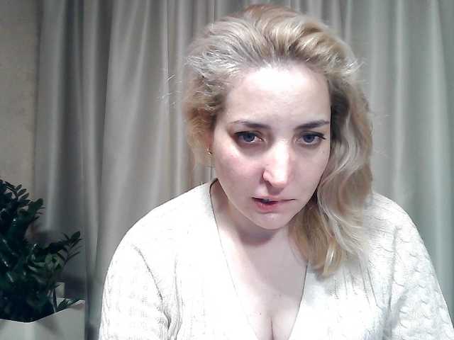 mariska-kiska cam belle