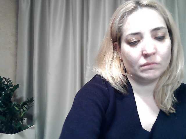 mariska-kiska's BongaCams show and profile