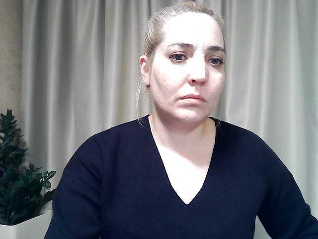 mariska-kiska's BongaCams show and profile