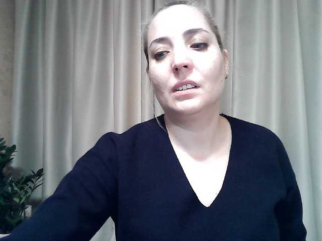 mariska-kiska's BongaCams show and profile