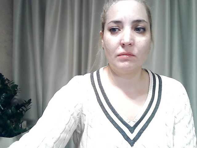 mariska-kiska's BongaCams show and profile