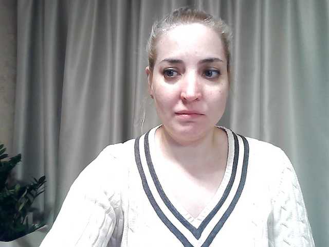 mariska-kiska's BongaCams show and profile