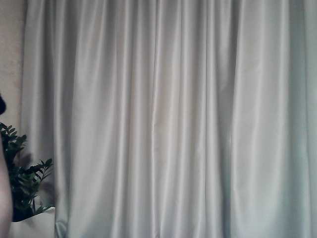 mariska-kiska's BongaCams show and profile