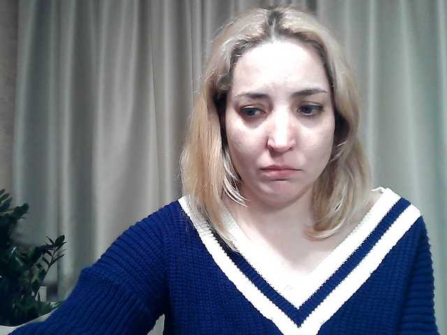 mariska-kiska — look at camera 25, show nipple 20, show breast 40, open pussy 50, open ass 70, undress and show my holes 100 tokens