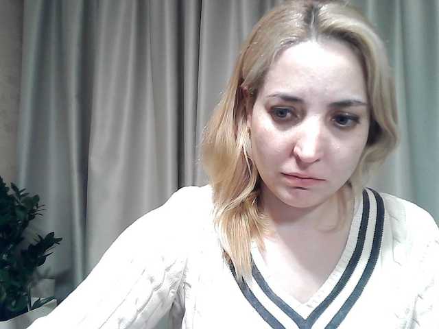 mariska-kiska's BongaCams show and profile