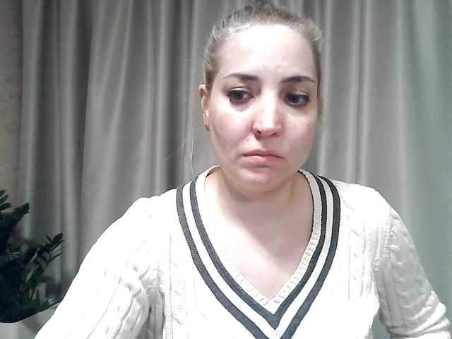 mariska-kiska's BongaCams show and profile