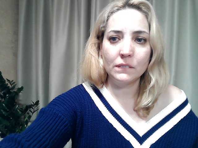 mariska-kiska's BongaCams show and profile