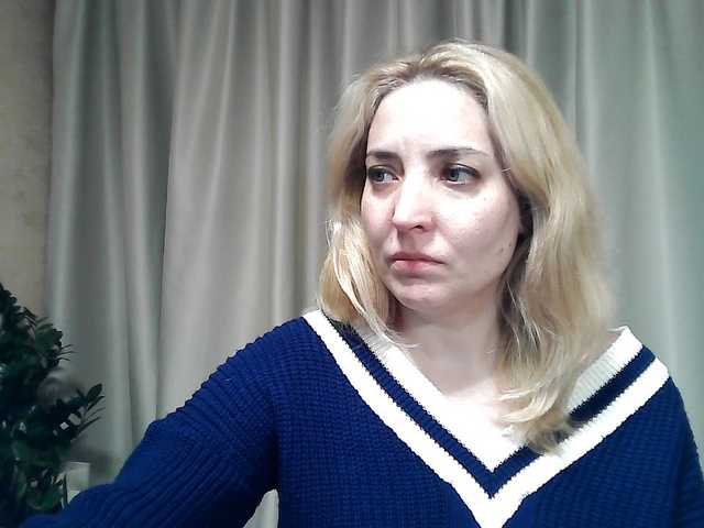 mariska-kiska's BongaCams show and profile