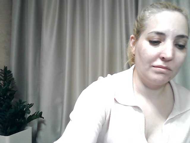 mariska-kiska cam belle