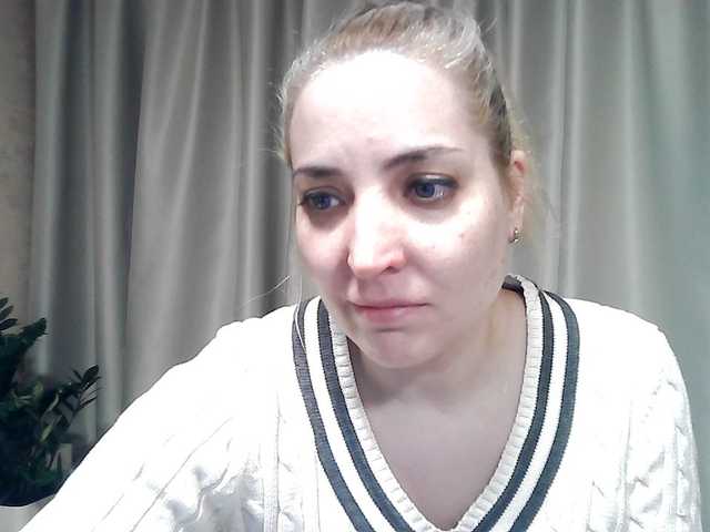 mariska-kiska's BongaCams show and profile