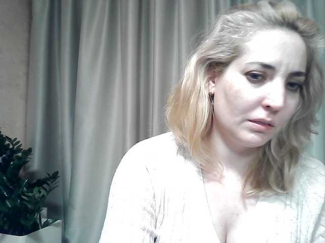 mariska-kiska cam belle