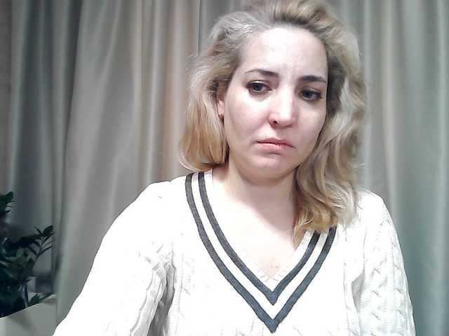 mariska-kiska cam belle