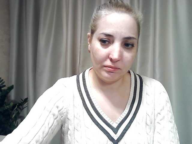 mariska-kiska's BongaCams show and profile