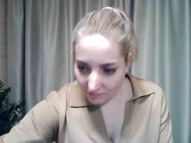 mariska-kiska Live Webcam on BongaCams