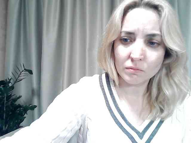 mariska-kiska Live Webcam on BongaCams