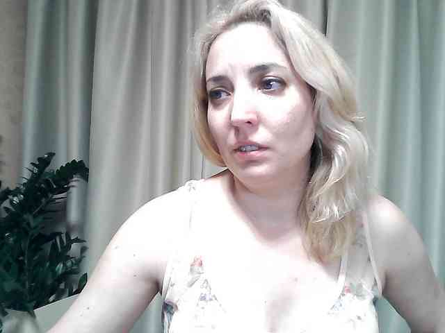 mariska-kiska webcam