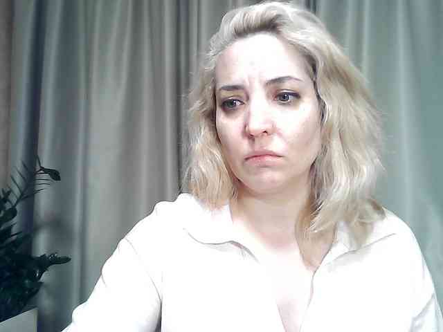 mariska-kiska Live Webcam on BongaCams