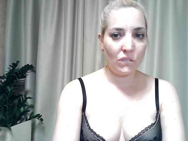 mariska-kiska webcam
