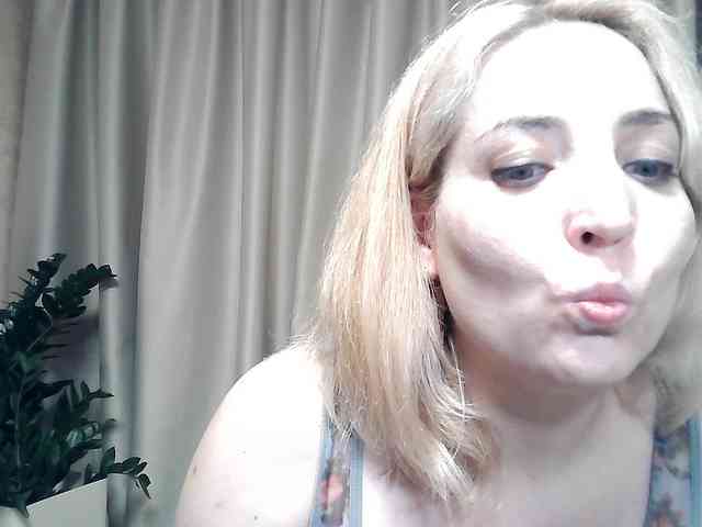mariska-kiska webcam
