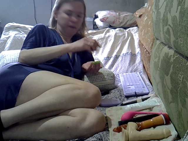 ptichka38's BongaCams show and profile